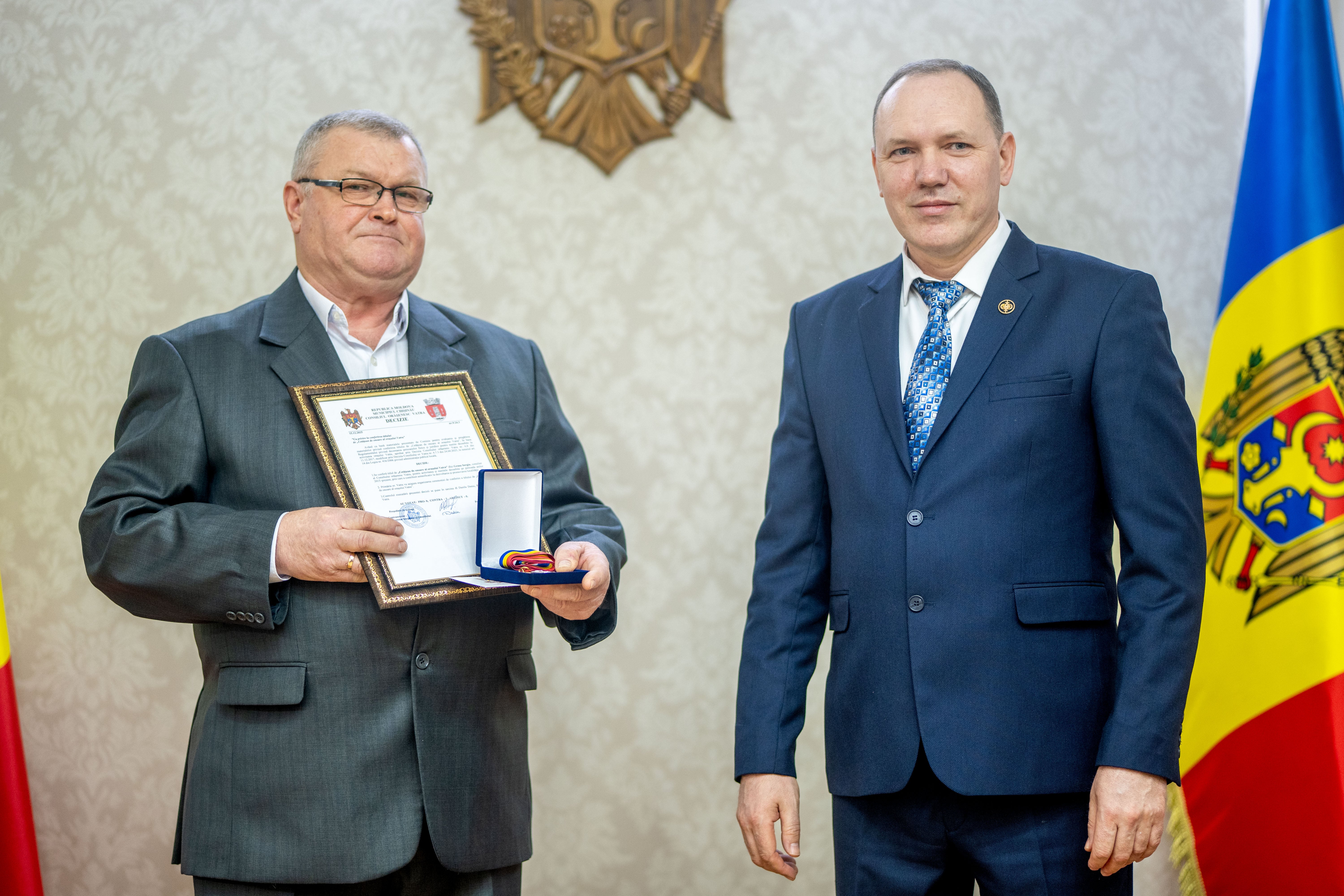 CONFERIREA TITLULUI "CETĂȚEAN DE ONOARE AL ORAȘULUI VATRA"