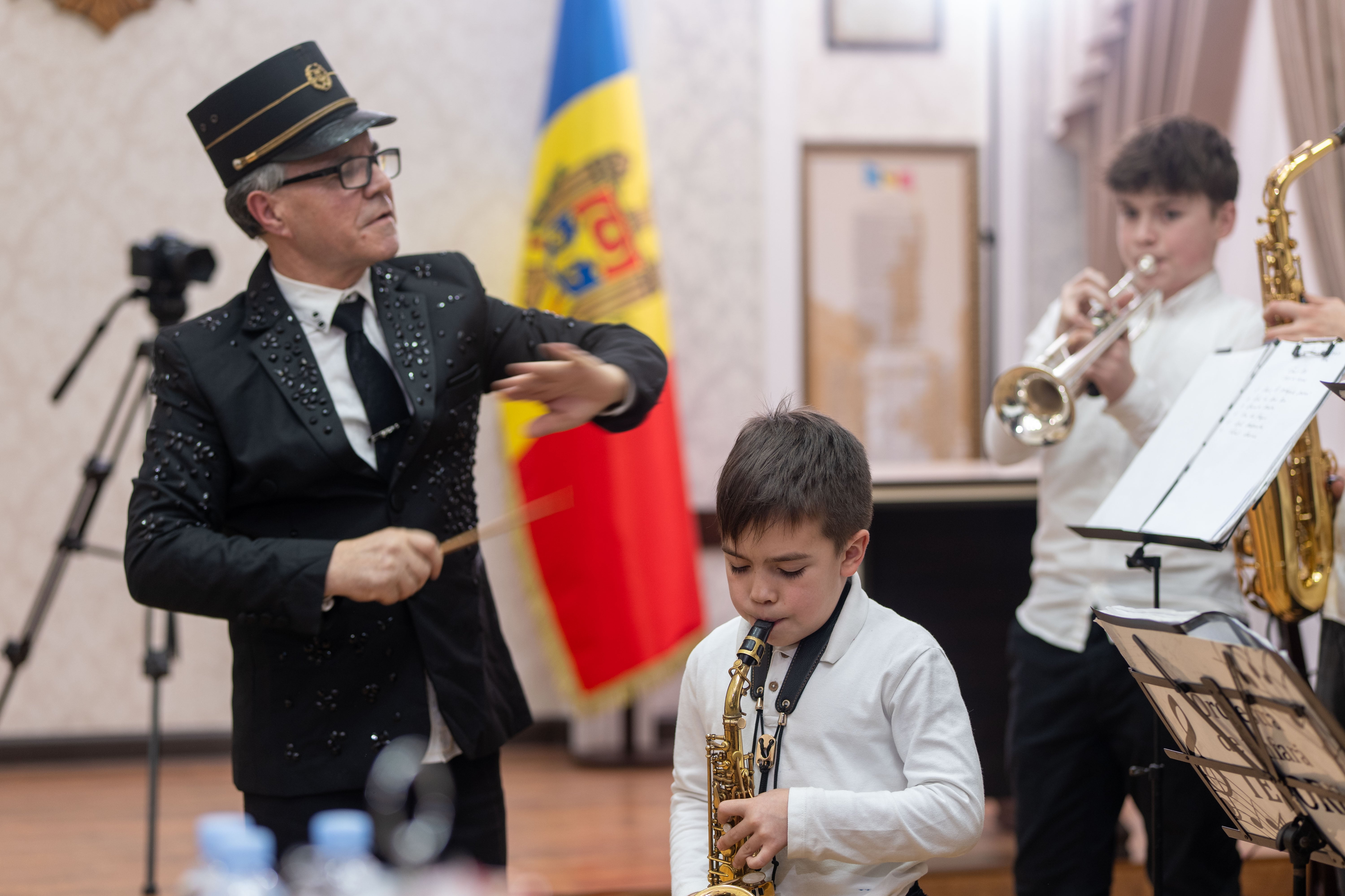 CONFERIREA TITLULUI "CETĂȚEAN DE ONOARE AL ORAȘULUI VATRA"