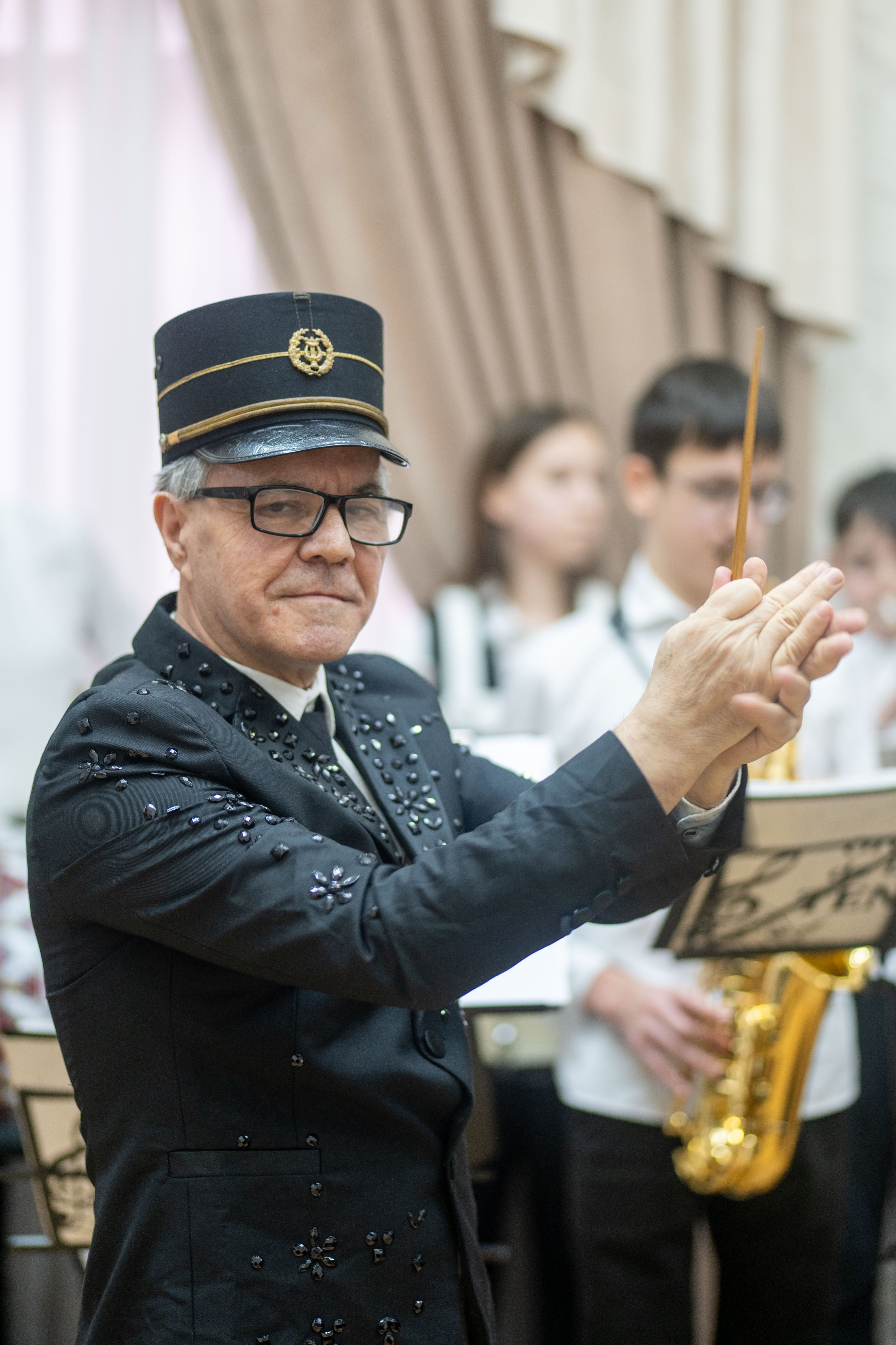 CONFERIREA TITLULUI "CETĂȚEAN DE ONOARE AL ORAȘULUI VATRA"