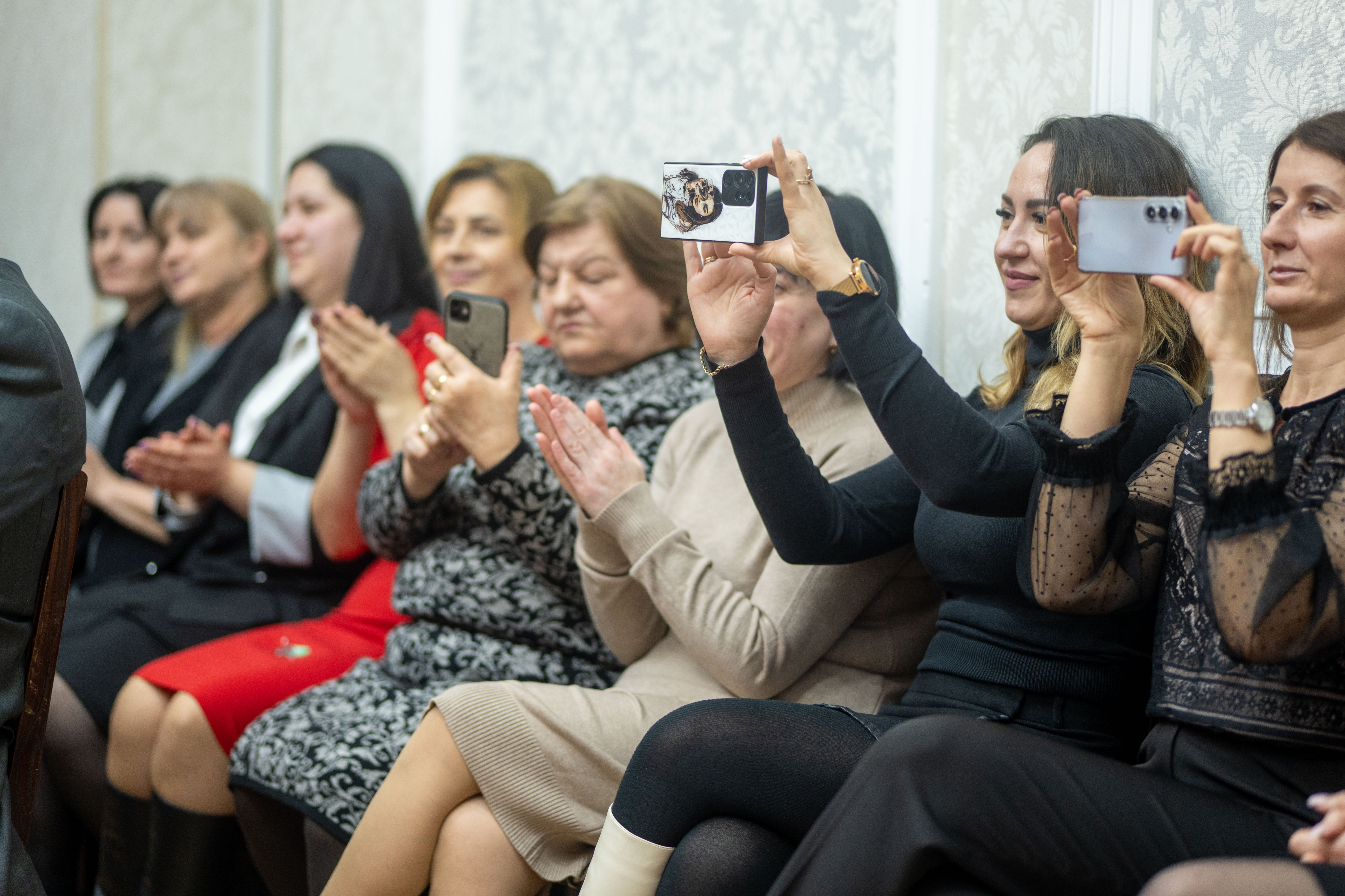 CONFERIREA TITLULUI "CETĂȚEAN DE ONOARE AL ORAȘULUI VATRA"