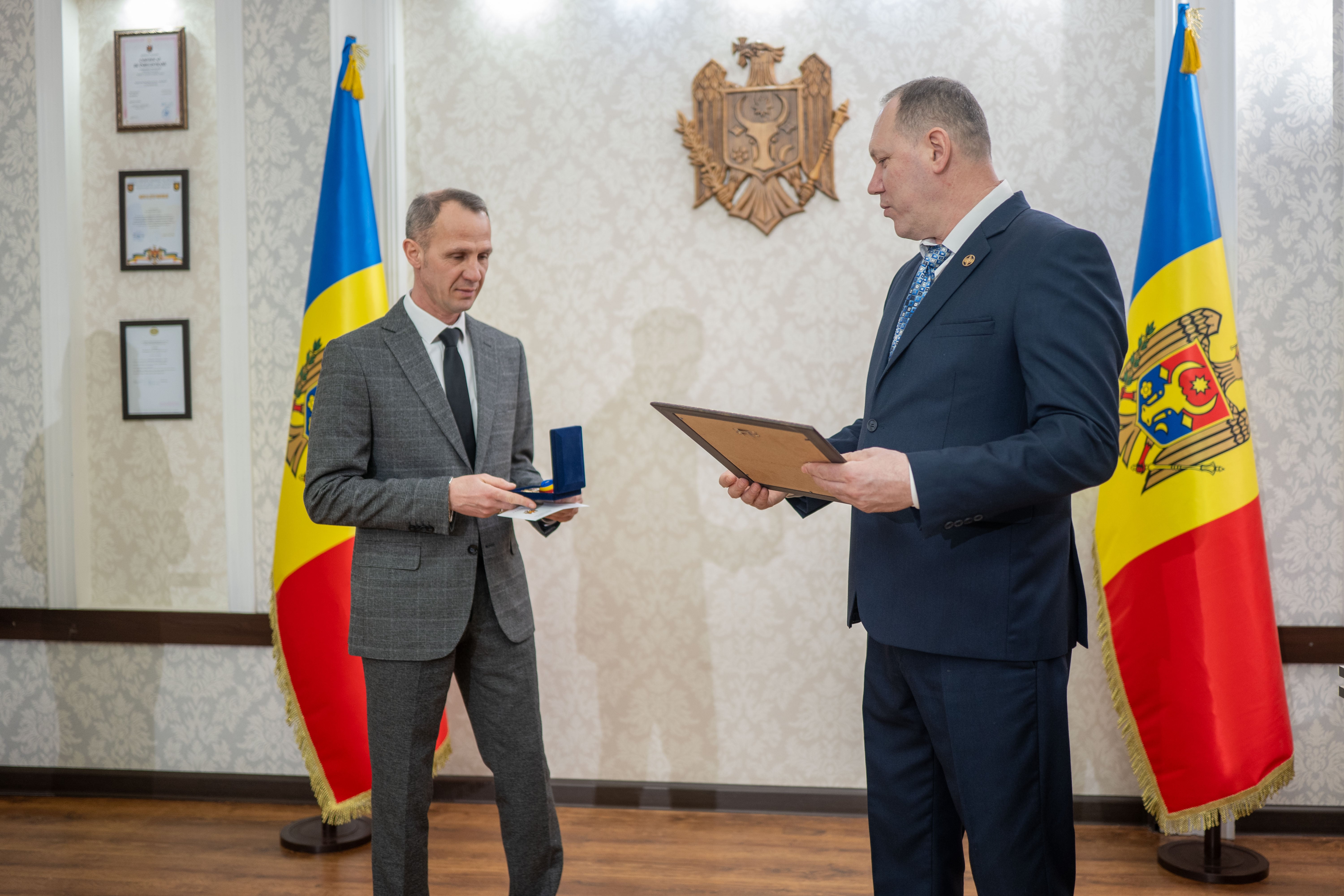 CONFERIREA TITLULUI "CETĂȚEAN DE ONOARE AL ORAȘULUI VATRA"