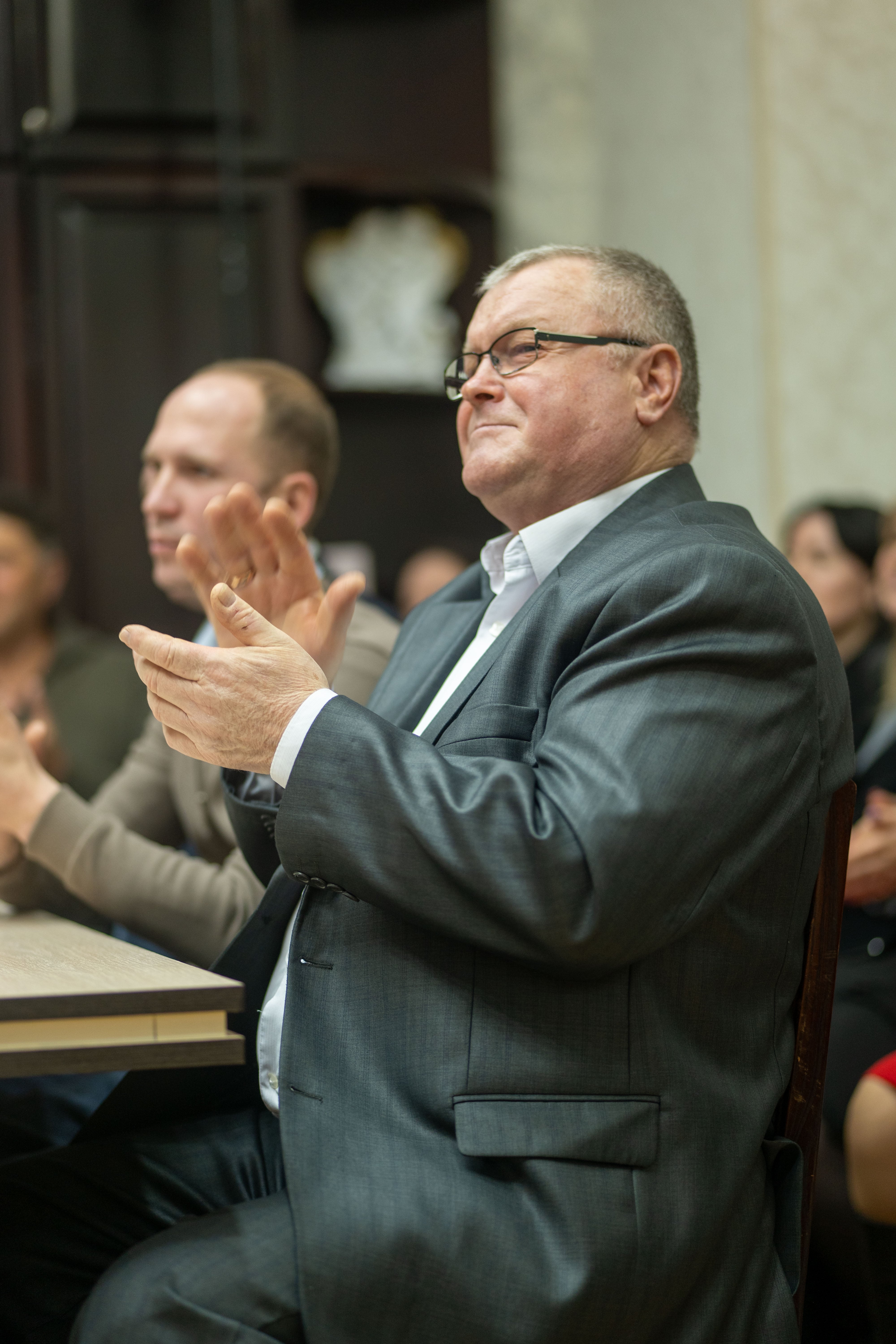 CONFERIREA TITLULUI "CETĂȚEAN DE ONOARE AL ORAȘULUI VATRA"