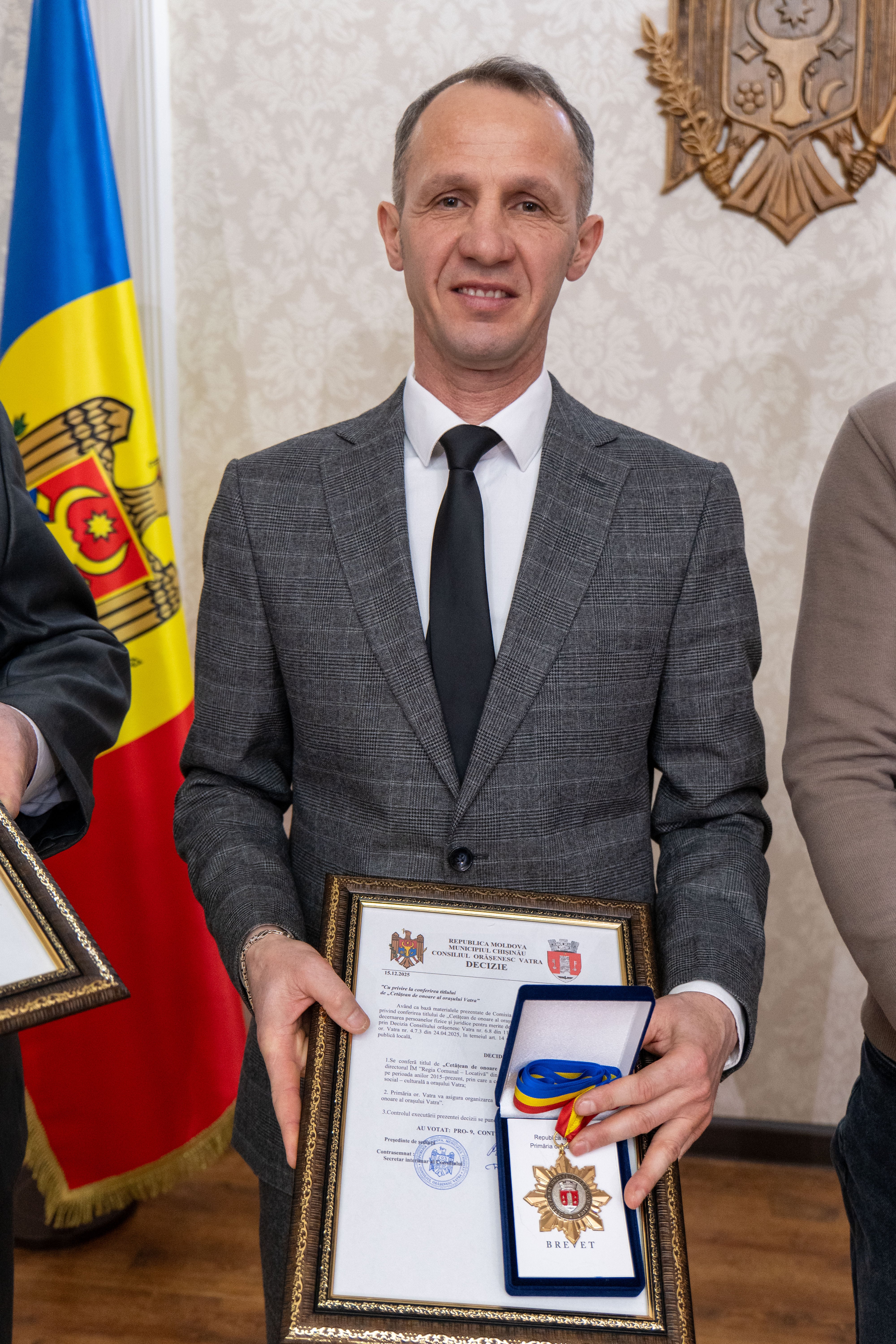 CONFERIREA TITLULUI "CETĂȚEAN DE ONOARE AL ORAȘULUI VATRA"