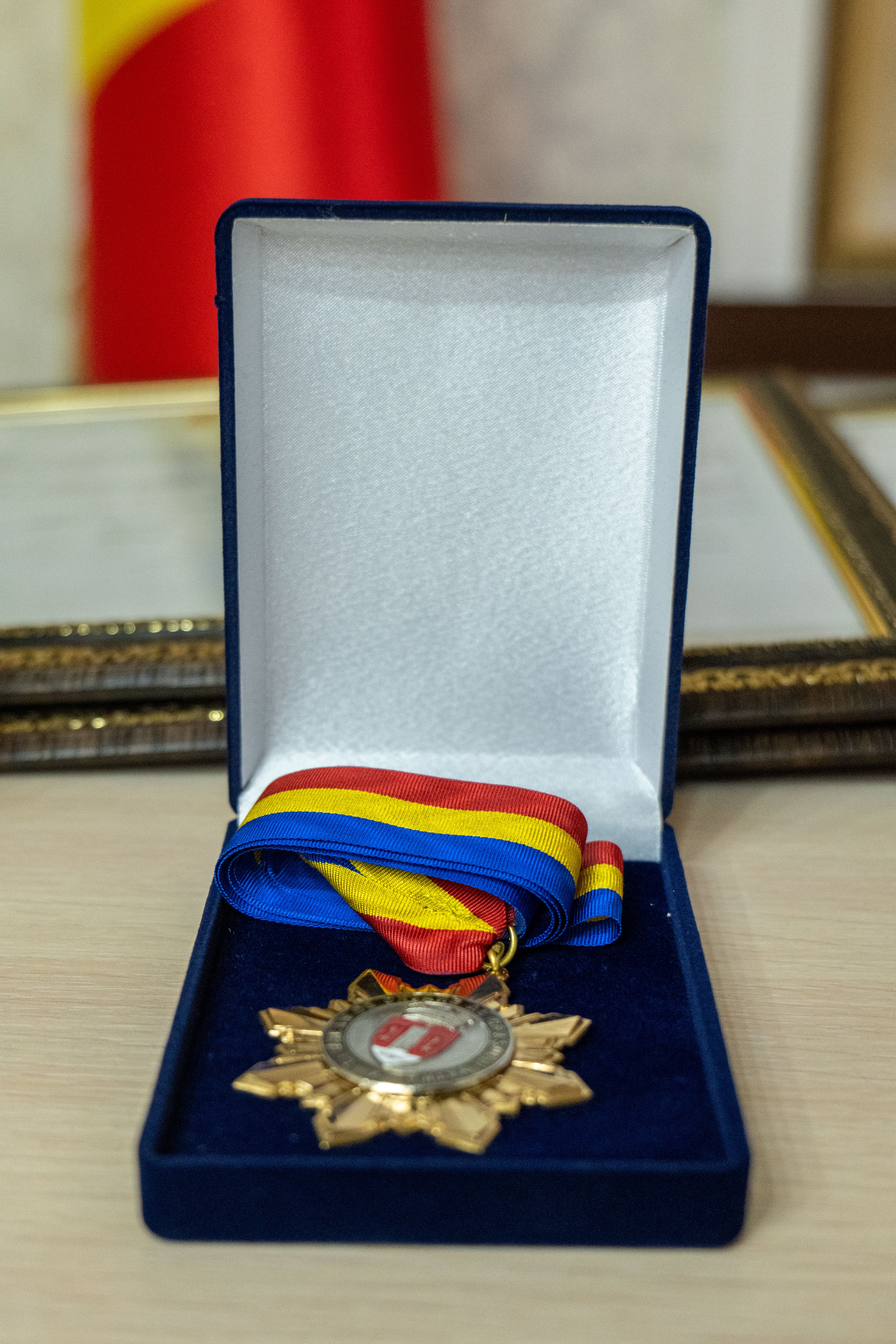 CONFERIREA TITLULUI "CETĂȚEAN DE ONOARE AL ORAȘULUI VATRA"