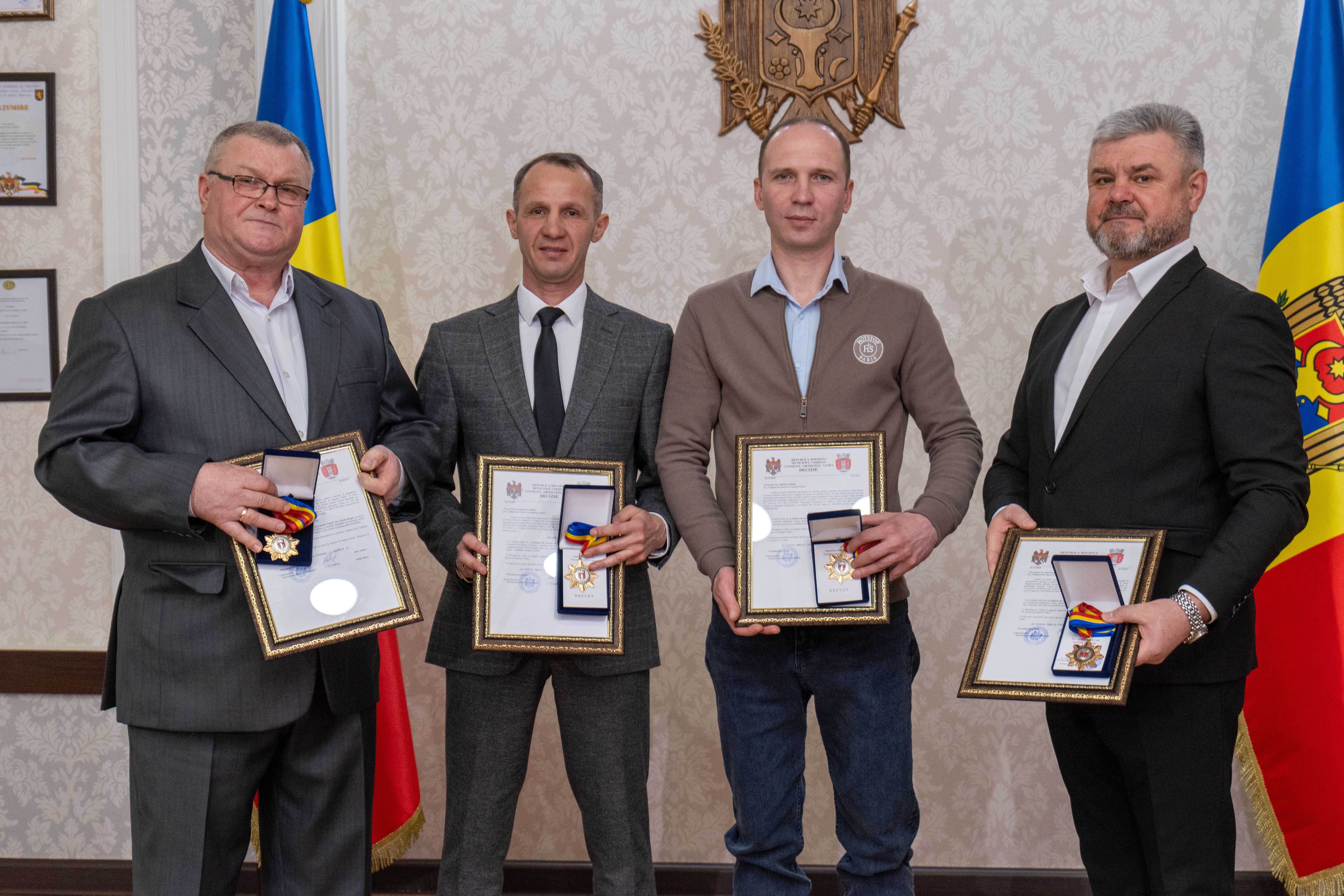 CONFERIREA TITLULUI "CETĂȚEAN DE ONOARE AL ORAȘULUI VATRA"