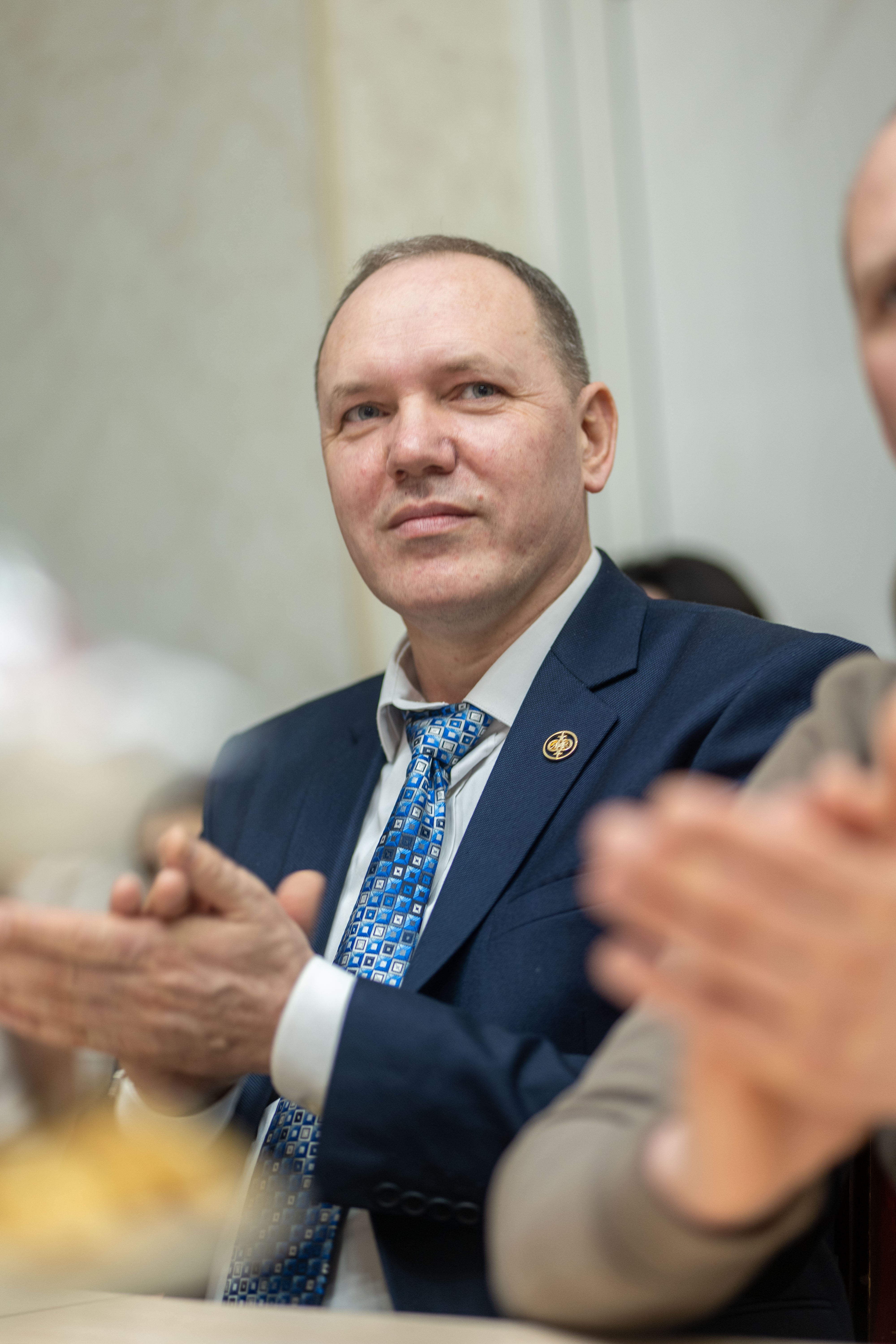CONFERIREA TITLULUI "CETĂȚEAN DE ONOARE AL ORAȘULUI VATRA"